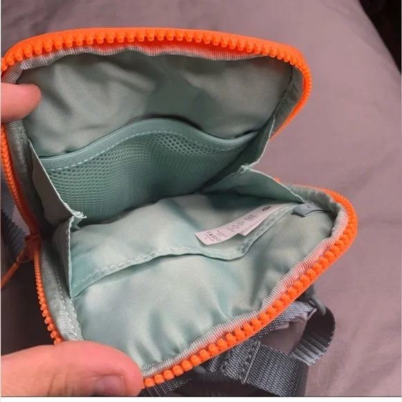 Lululemon Athletica Green and Orange Easy Access Crossbody Bag - Picture 9 of 10
